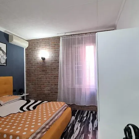 Diaboliko Apartment *